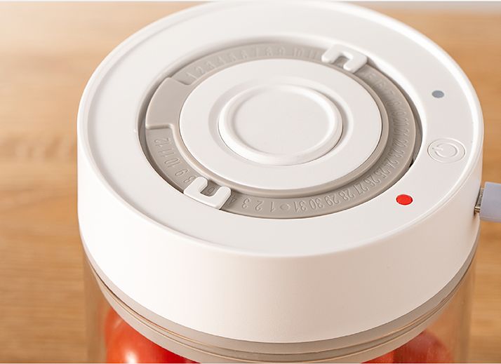 Keeping Food Fresh Longer Auto - огляд і ціна Bear Canister